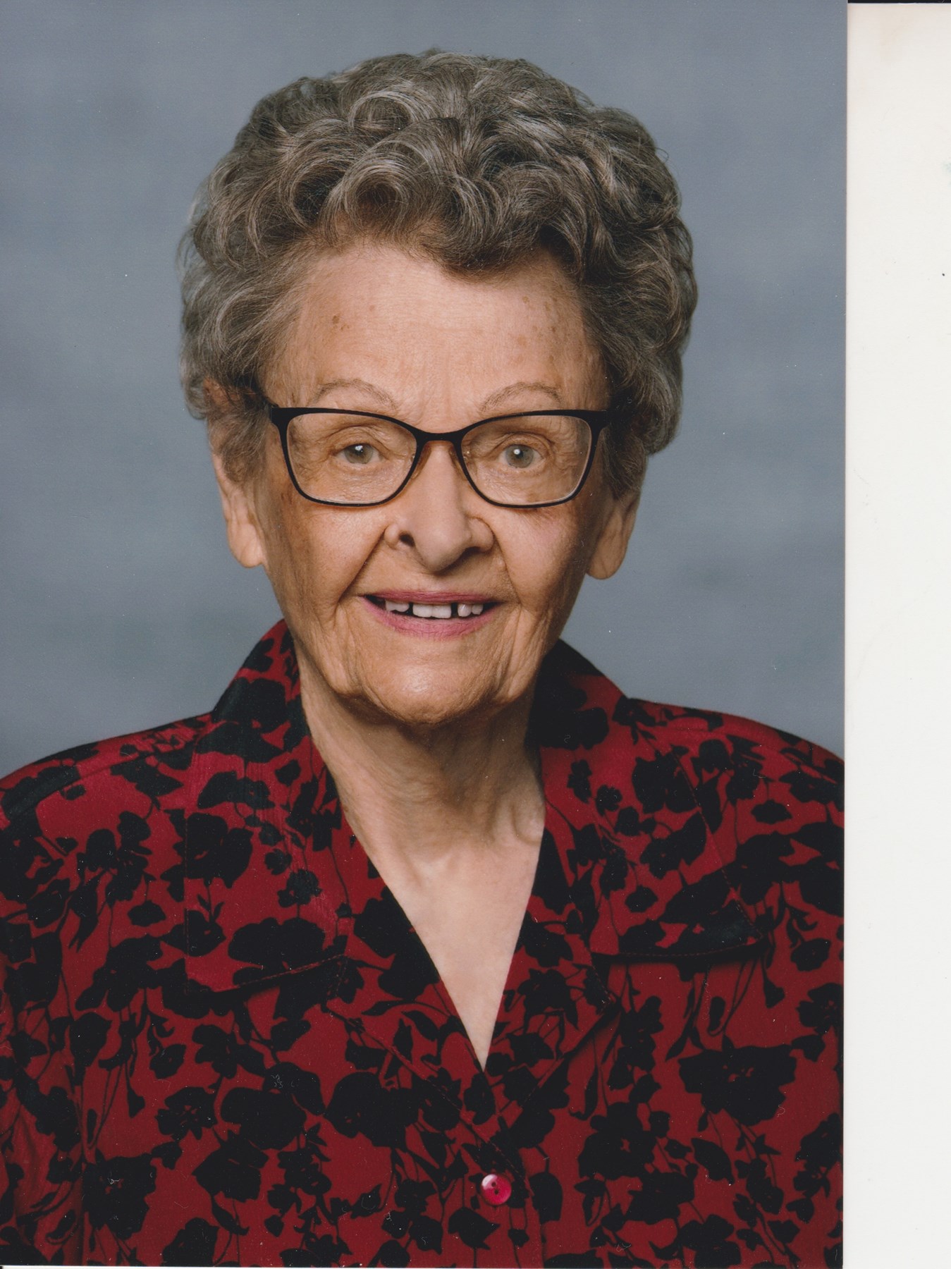 Obituary of Rose Ellen Broll