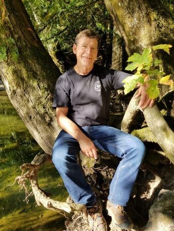 Obituary of Devery R Salkeld