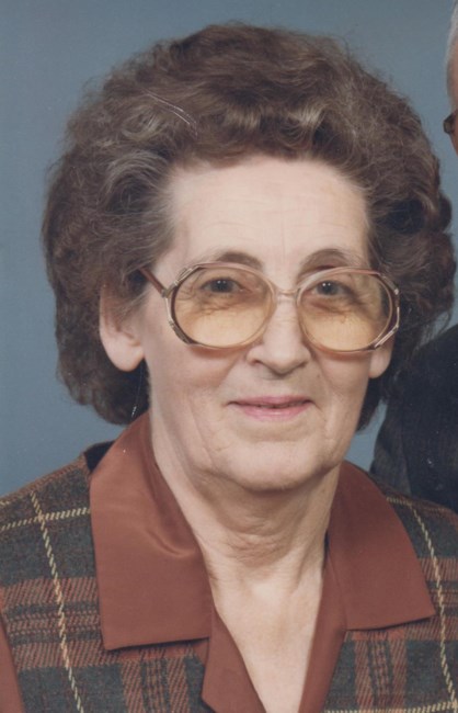 Obituary of Lottie B. Robertson