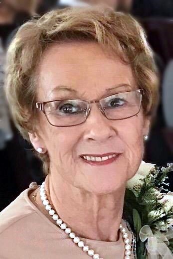 Obituary of Sandra Lee Raymond