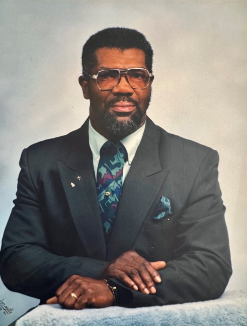 Obituario de Elder Curtis Douglas Sr.