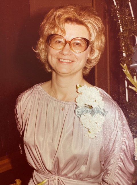 Obituary of Shirley J. Wolf