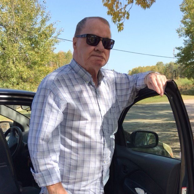 Obituario de Brian Ralph Houghton