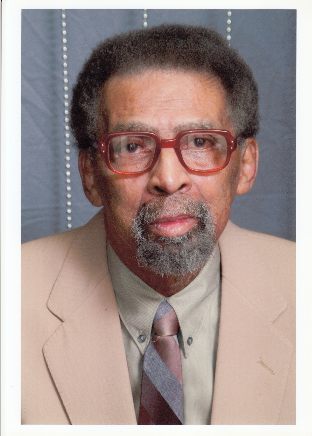 Obituary of Hollis R.A. Moffett