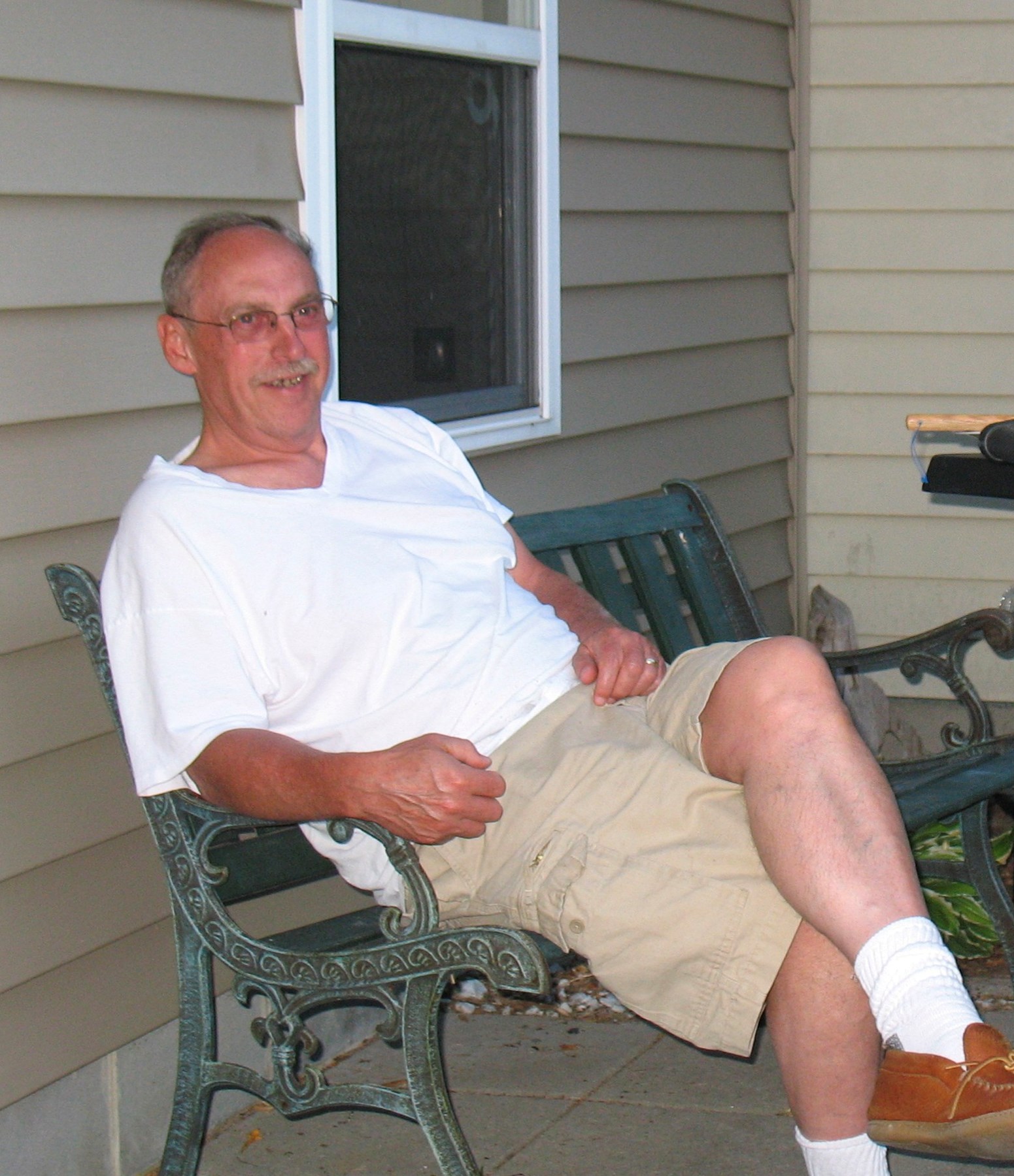 Obituario de Rodger "Ike" L. Eichenmiller