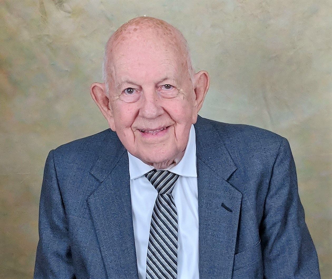 Obituary of Robert Edwin Scovil