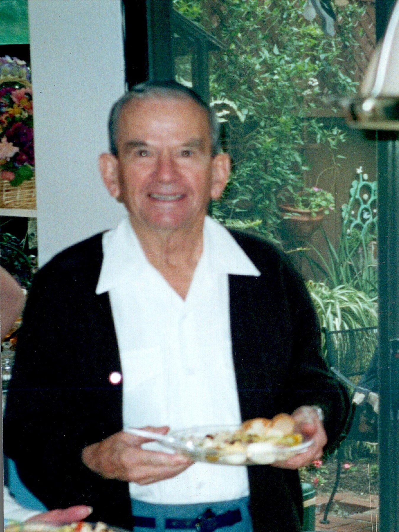 Obituary of Dale Warren Tipton