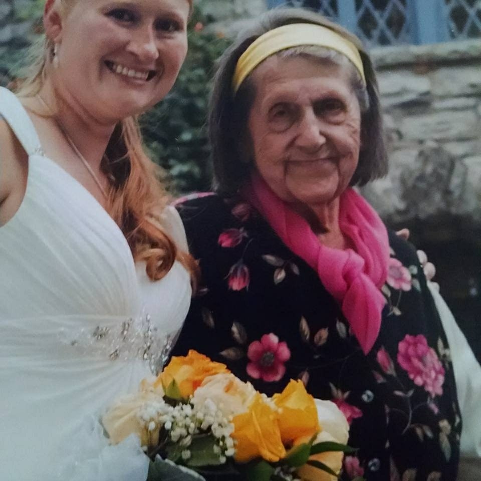 Obituary of Emily Russell Saxton