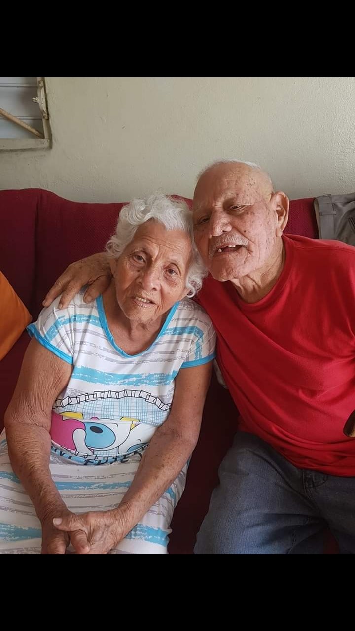 Obituary of María Alicia Monserrate González