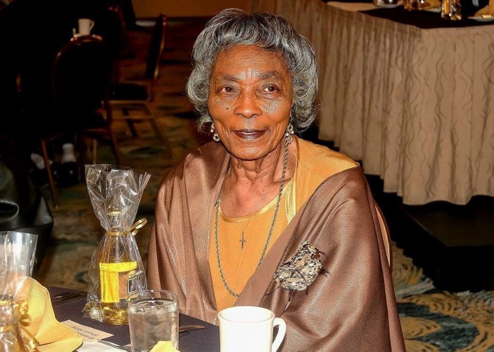 Obituary of Gloria J Armstrong