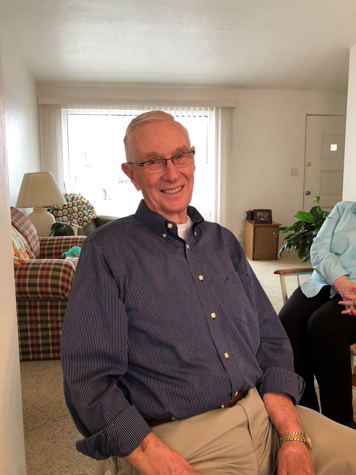 Obituary of Earl Eugene Higgins