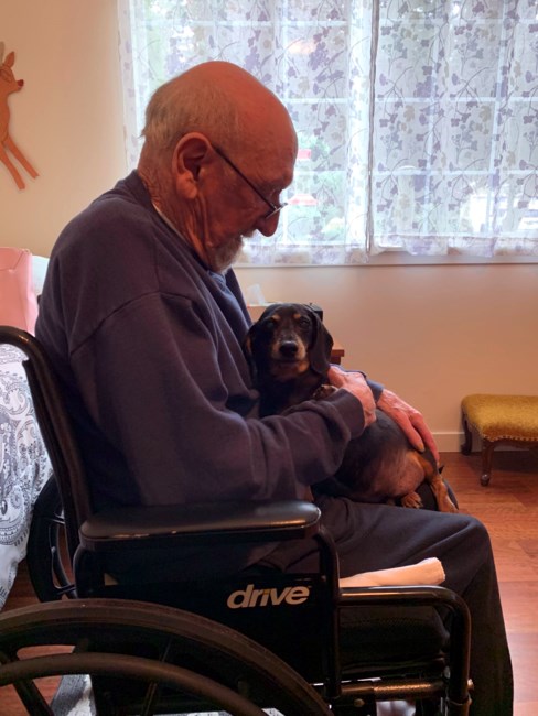 Avis de décès de Donald Everett Brown