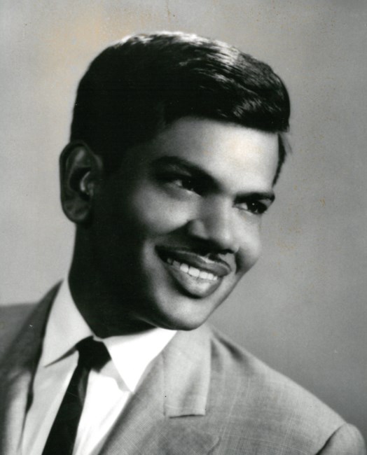 Obituario de Lester John Thomas