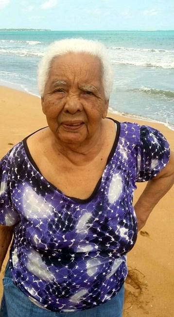 Obituary of Rosa María Colón Febres
