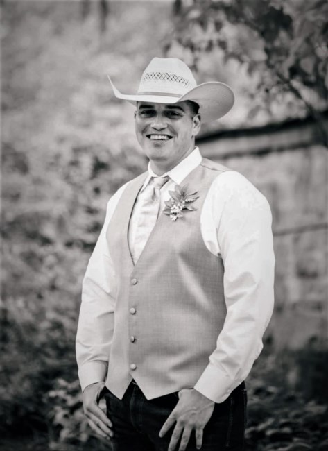 Obituary of Tyler Amandus Muennink