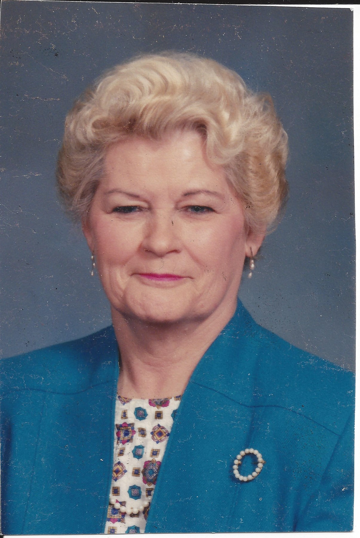 Obituary of Dorothy Shell McIntosh