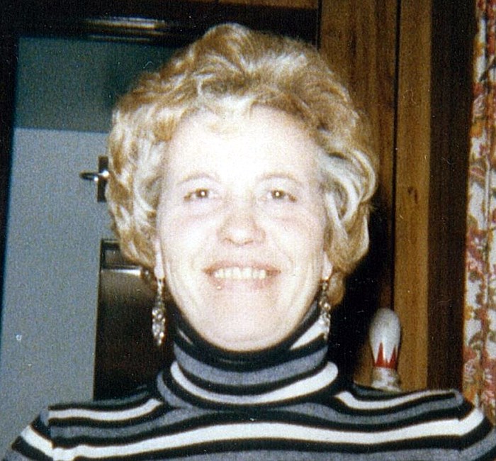 Obituario de Doris Rigmor Mason