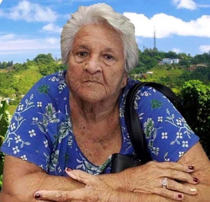 Obituary of Julia Calderón Rosario