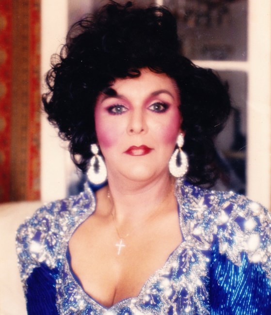 Obituary of Bianca "Cookie" Louise Benavides