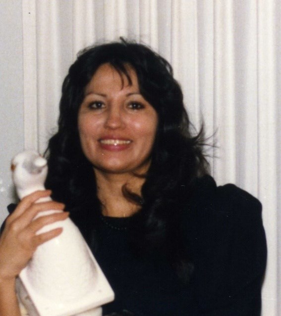Obituario de Dolores Banuelos