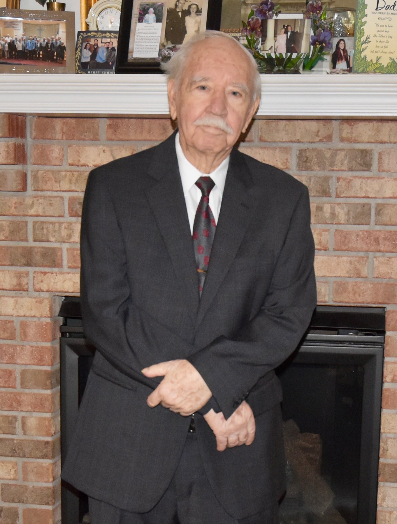 Obituary of Hampton Ronald Dobbs