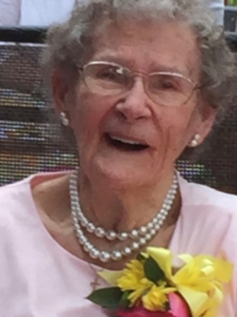 Obituary of Madelon Ruth Barlow