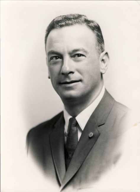 Obituary of Esek Cal Calcagni