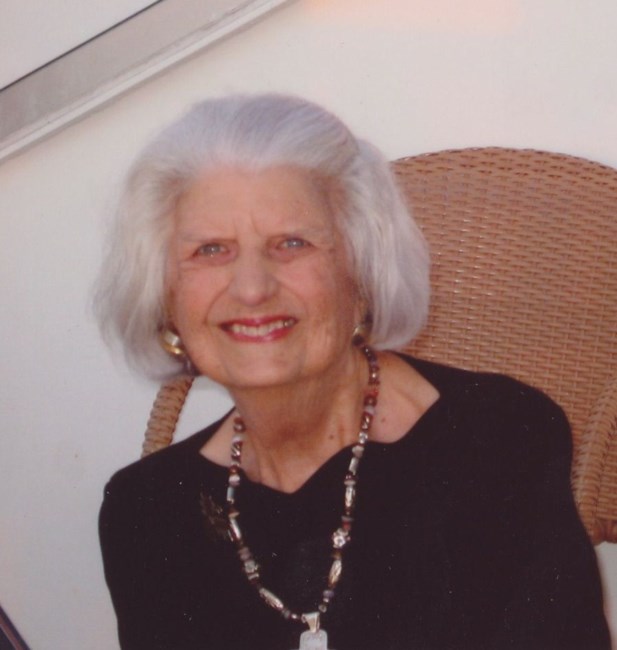 Obituary of Helen Earl Sanders McCombs