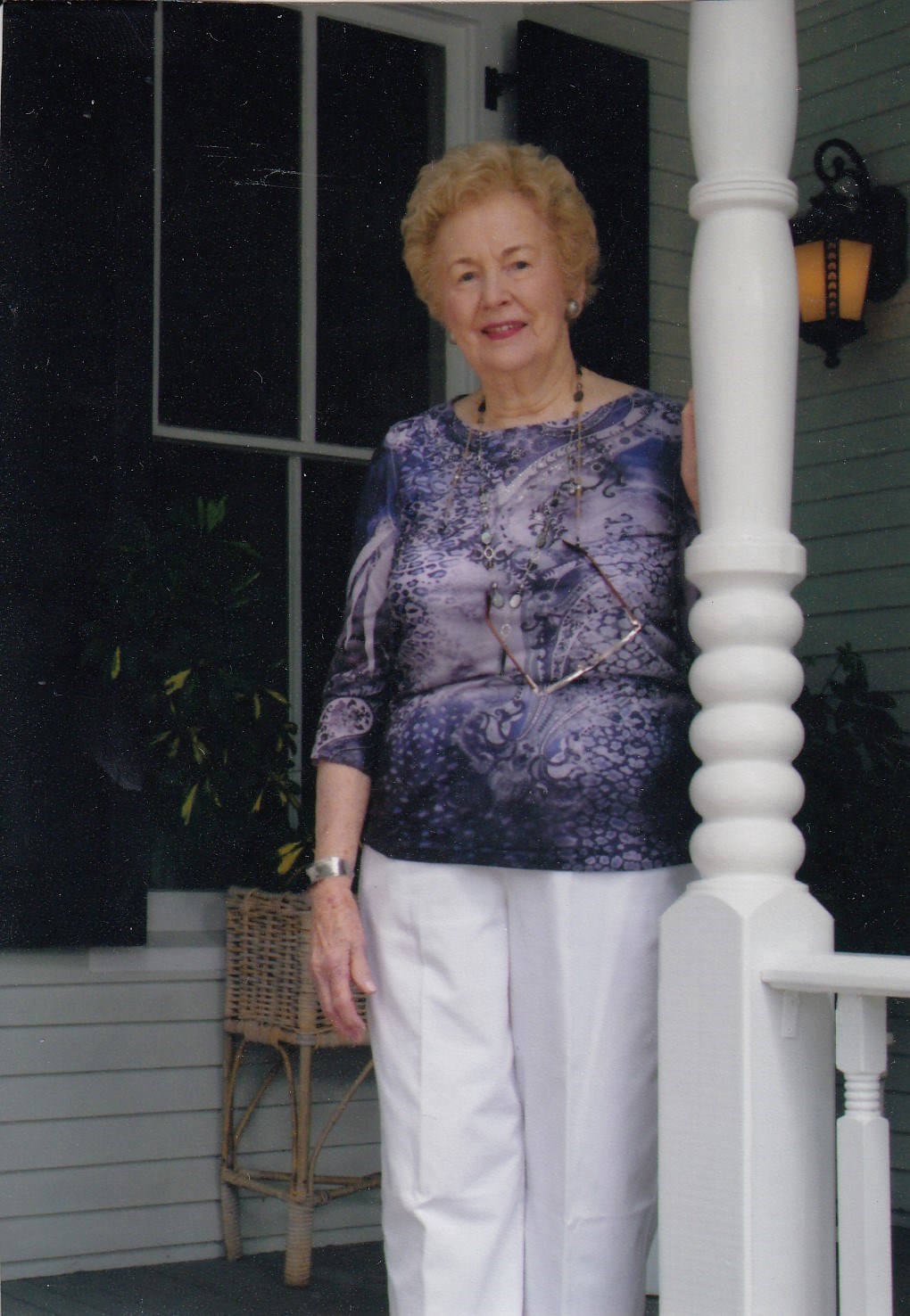 Obituary of Pauline P Derrington