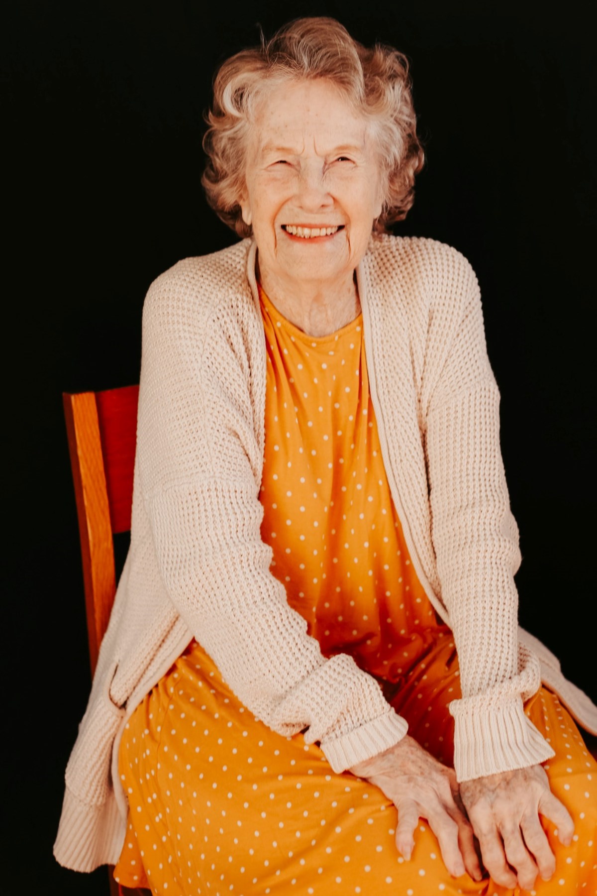 Obituary of Juanita Singleton "GG" Cowling