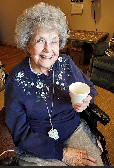 Obituary of Lois Wolcott