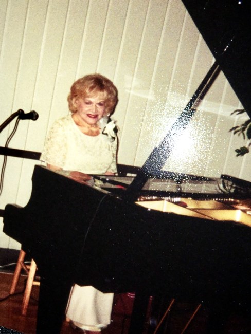 Obituary of Laura Jane Fullwood Thompson