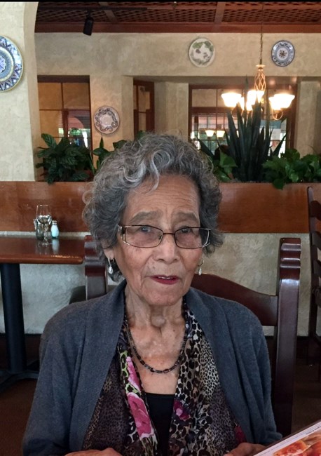 Obituary of Maria Elena Lozano De Alvarez