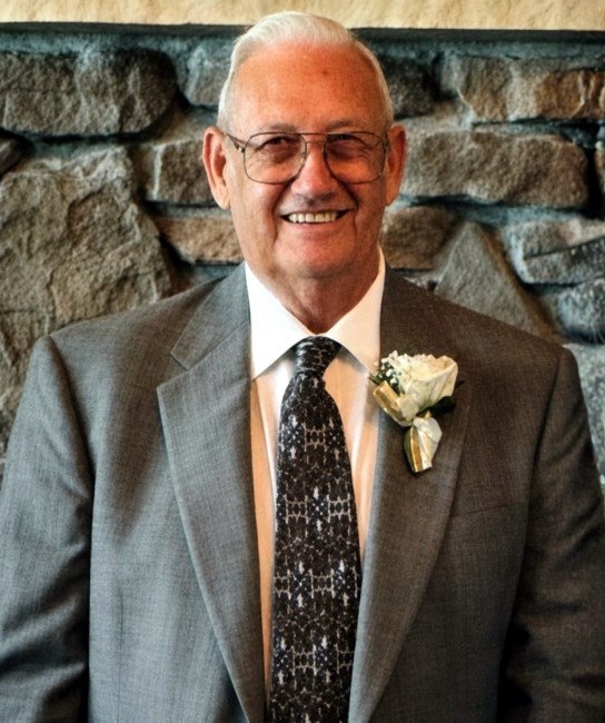 Obituary of Raymond William Holloway