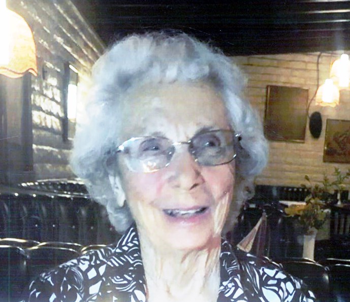 Obituary of Mary Evelyn Walker