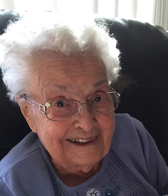 Obituary of Helen Hall