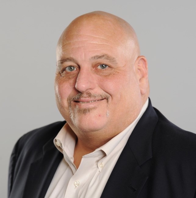 Obituary of Matthew Murray Hull