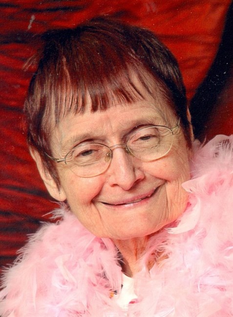 Obituary of Mrs Nancy Joan Hood Whitehead