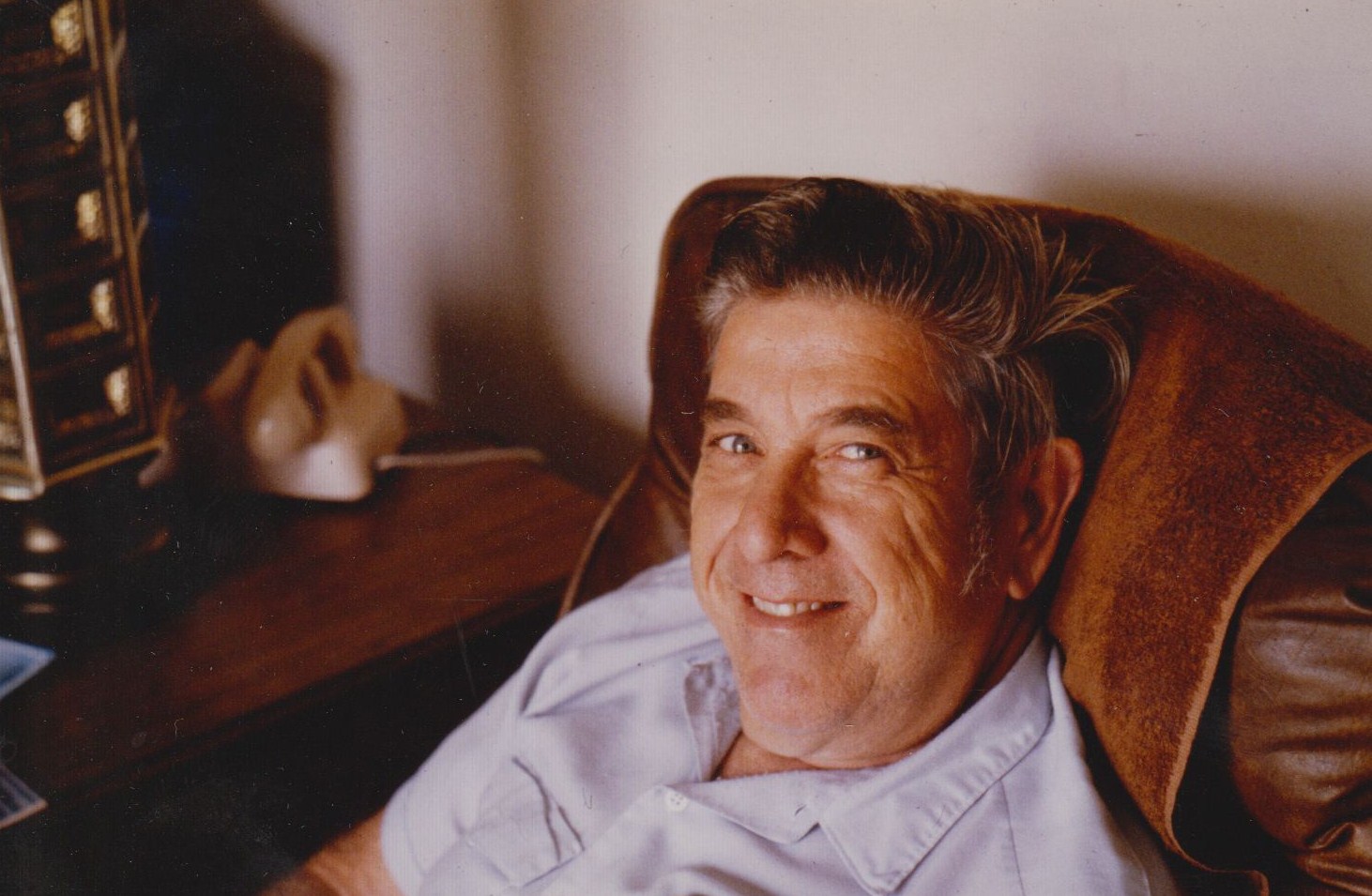 Obituario de Victor M. Fernandez