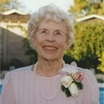 Obituary of Helen May Smith Puckett