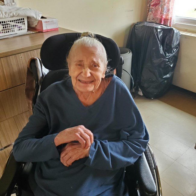 Obituary of Elaine Grace Lang