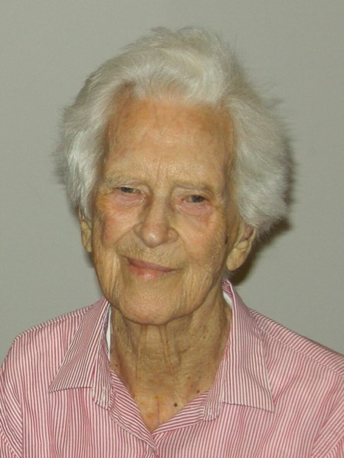 Obituary of Ruth Marjorie Wright Clarke
