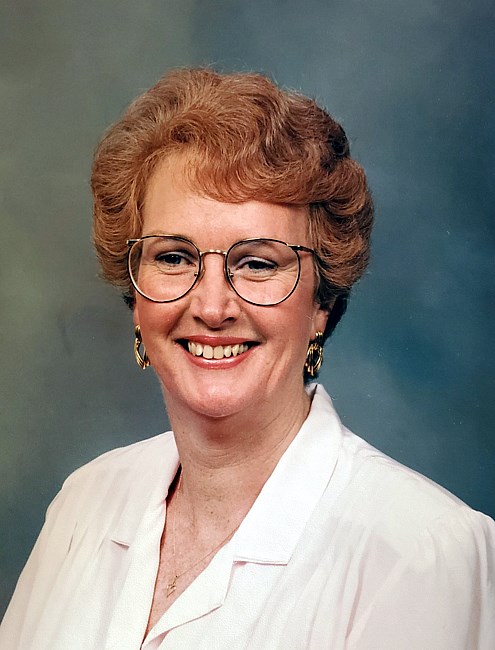 Obituary of Dorothy J Stewart