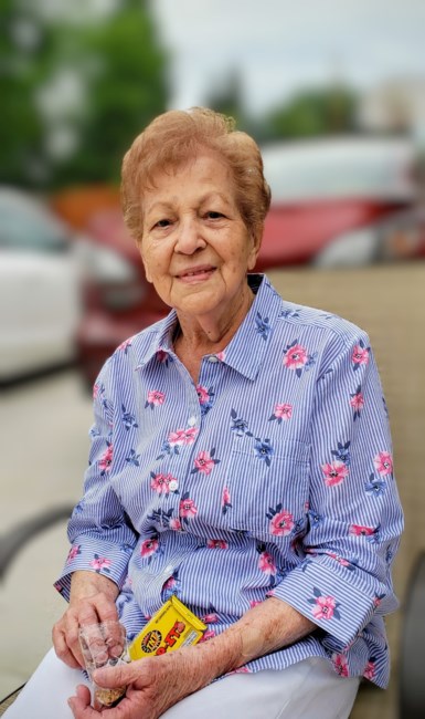 Obituary of Eleonora Carmen Schroder