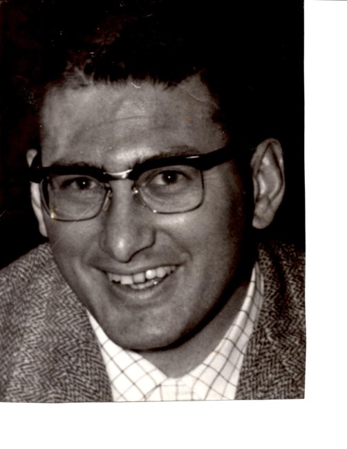 Obituario de George D. Smith
