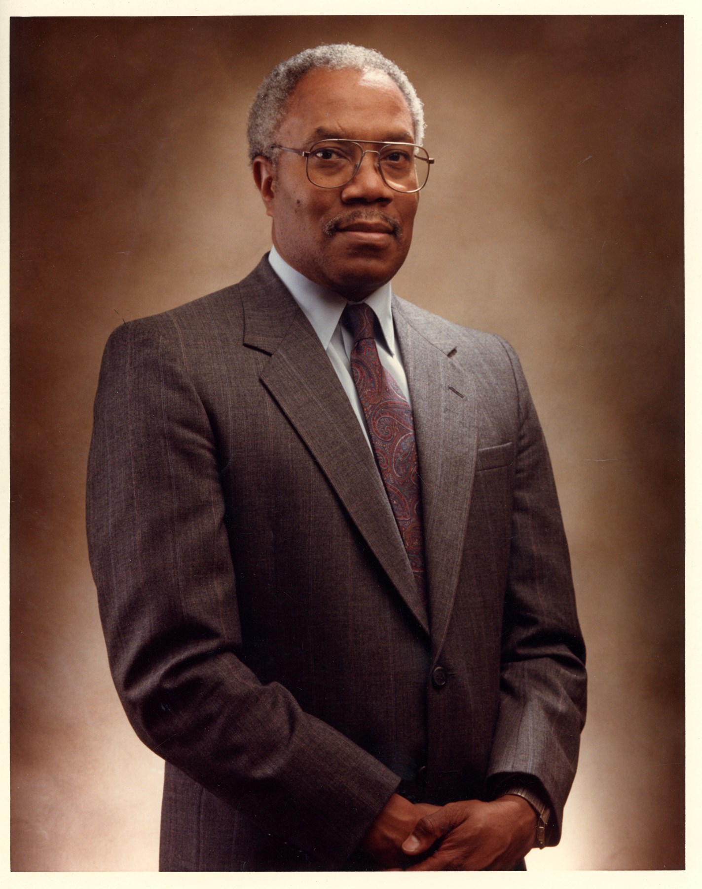 Obituary of William Ray Perry