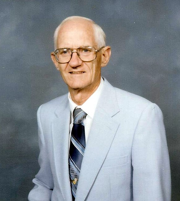 Obituary of Ralph Earl Leavitt