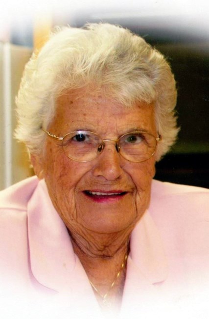 Obituary of Beulah E. Moore