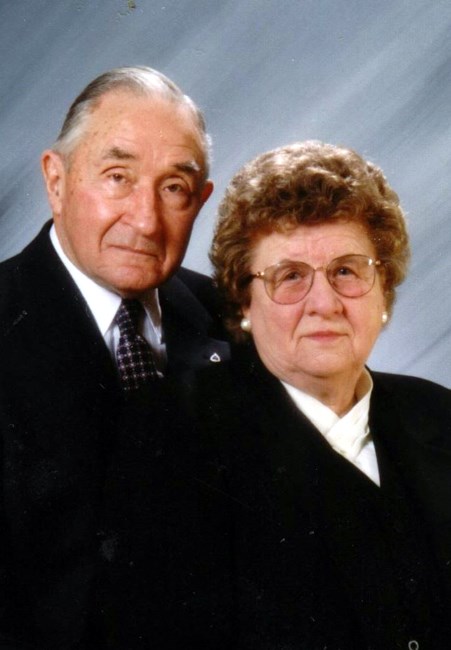 Obituary of Eleanor  Virginia (Bray) and Roland Wright