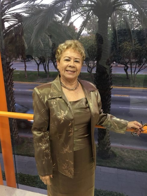 Obituary of Pilar Lopez Holling